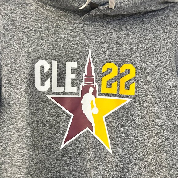 Vuori Women's NBA All Stars 2022 Cleveland Hooded Pullover Halo Essential Hoodie - Picture 2 of 5